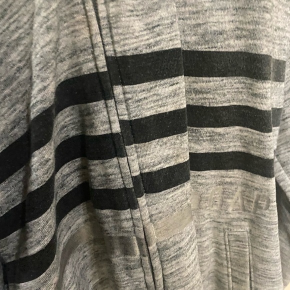 Gap zip up hoodie - Picture 3 of 4